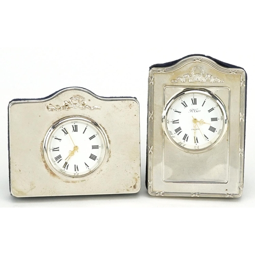 578 - Kitney & Co, two silver easel clocks with boxes, London 1994 and 1996, the largest 7.5cm high.