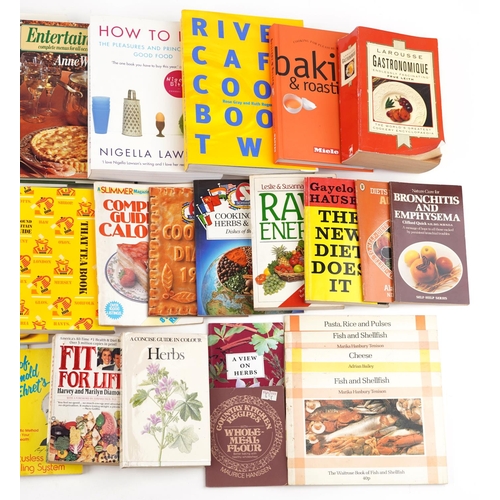 2376 - Vintage and later cookery books including First Slice Your Cookbook by Arabella Boxer, River Café Co... 