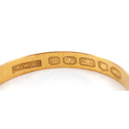 3056 - A Victorian 22ct gold wedding band, size X, 2.0g.