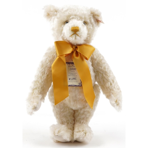 1297 - A Steiff British Collector's 2000 Champagne teddy bear with growler and articulated limbs, numbered ... 