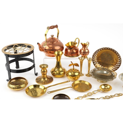 1546 - A small collection of 20th century brass and copper including a three piece tea set, two plated tazz... 