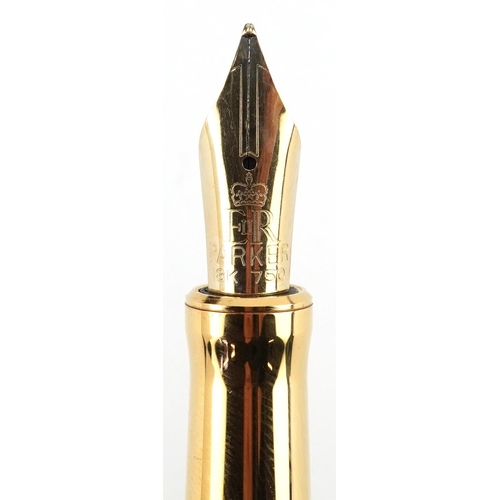 80 - A Parker Ascension 'The Queen's Golden Jubilee' 18ct gold nib fountain pen, with case, box and origi... 