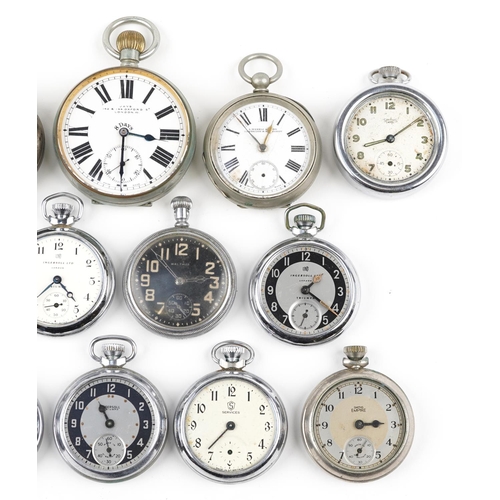 3333 - A group of various steel cased pocket watches, for parts and repairs, including Ingersoll, Smith's E... 