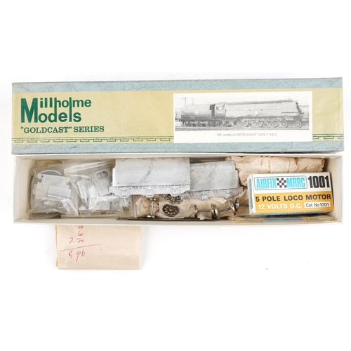 1314 - A collector's railway coaches with boxes including Lima, Palitoy and a Millholme locomotive, each wi... 