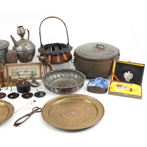 1470 - A group of various 20th century Eastern metal and woodwork items.