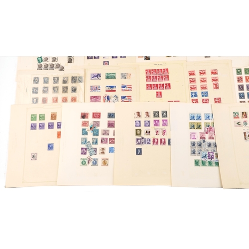 2240 - A large quantity of American 19th century and later stamps to include newspaper periodicals and airm... 