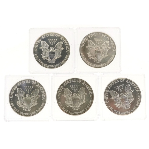 2118 - Five American Liberty 1oz fine silver dollars dates 1989, 1990, 1991, 1992 and 1993.