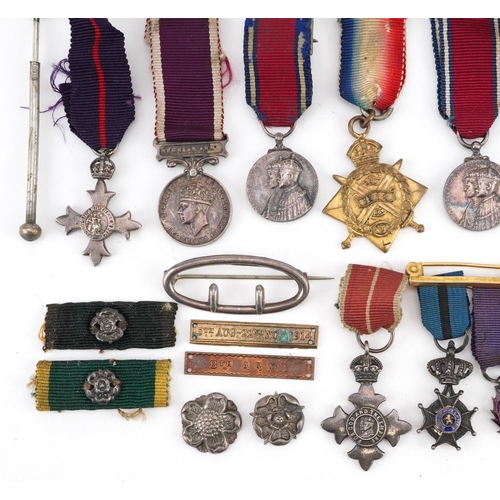 2419 - A collection of military interest World War I and World War II dress medals and bars including 5th A... 