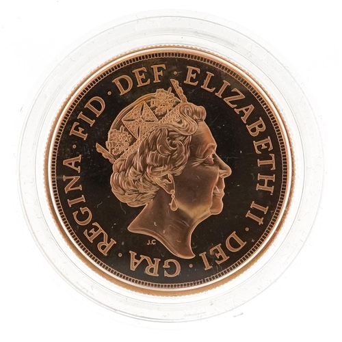 3351 - Elizabeth II 2015 brilliant uncirculated gold five sovereign piece by The Royal Mint, with box and c... 