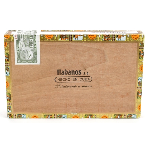 79 - A sealed box of twenty five Romeo Y Julietta Habana Cedros de Luxe No. 2 cigars.