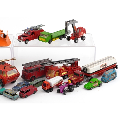 1320 - A small collection of diecast model vehicles to include Corgi, Major, Matchbox and Dinky Supertoys.