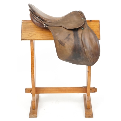 1148 - A German Johs. Stübben Krefeld brown leather 16.5 inch saddle.