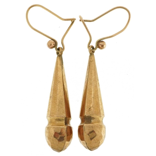 584 - A pair of Victorian 9ct gold drop earrings, 4cm high, total 2.1g.