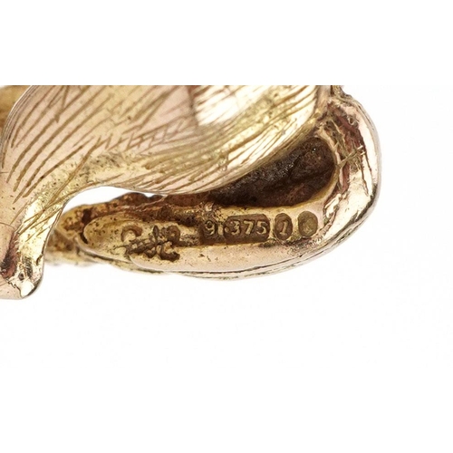  A large 9ct gold charm in the form of a horse, 2.3cm high, 7.8g.