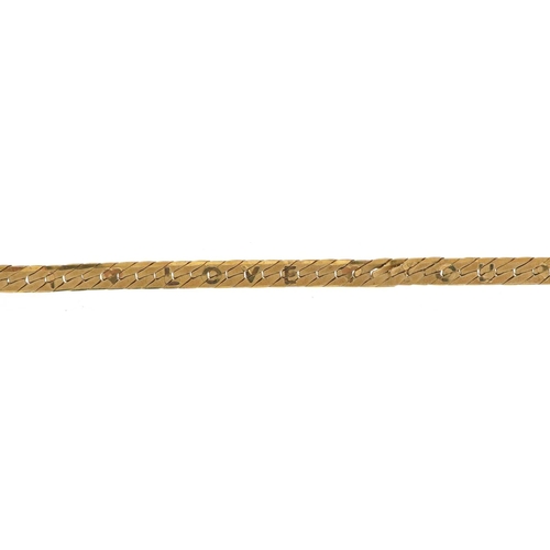 179 - A 9ct gold I LOVE YOU flattened S link bracelet, 18cm in length, 3.2g.