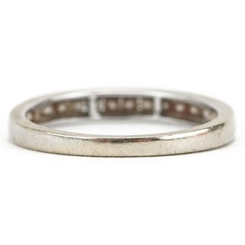  An 18ct white gold  diamond half eternity ring, total diamond weight approximately 0.25 carat, size ... 