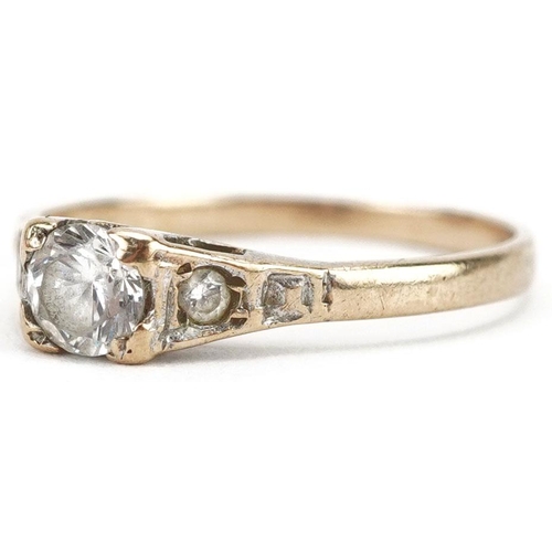 292 - A 9ct gold cubic zirconia solitaire ring, size N, 1.7g.