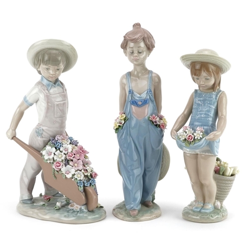 776 - Three Lladro figures of young children - Little Gardener 1283, Skirt Full of Flowers 8674 and Pocket... 