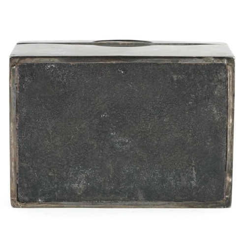 662 - A rectangular silver dome topped cigar box with hinged lid, indistinct hallmarks, 5.5cm H x 12.5cm W... 