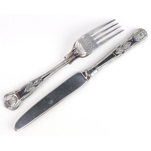 710 - A Viners canteen of silver plated and stainless steel cutlery, the canteen 34.5cm wide.