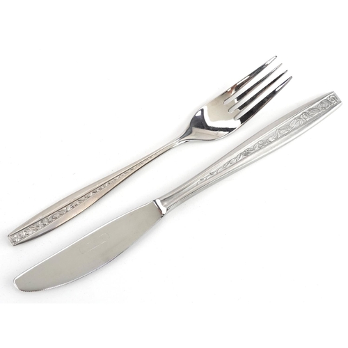 709 - A six place canteen of Valiant stainless steel cutlery, the canteen 38.5cm wide.