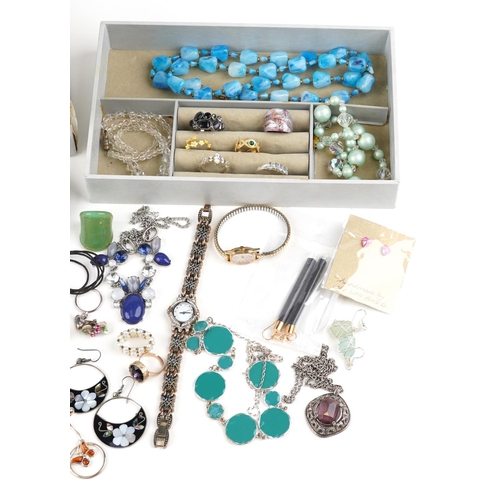 633 - Vintage and later jewellery and wristwatches, some silver, including earrings, polished stone neckla... 