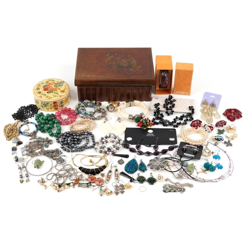 635 - Antique and later jewellery and wristwatches, some silver, including jewelled and enamelled brooches... 