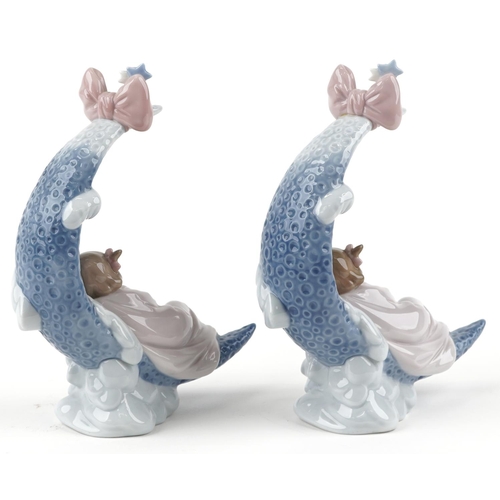 731 - Two Lladro figures of sleeping children on the moon - Heaven's Lullaby, each numbered 6583, each 20c... 