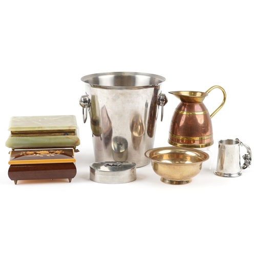 1294 - A mixed group of collector's items to include a green onyx cigarette box, a plated ice bucket, coppe... 