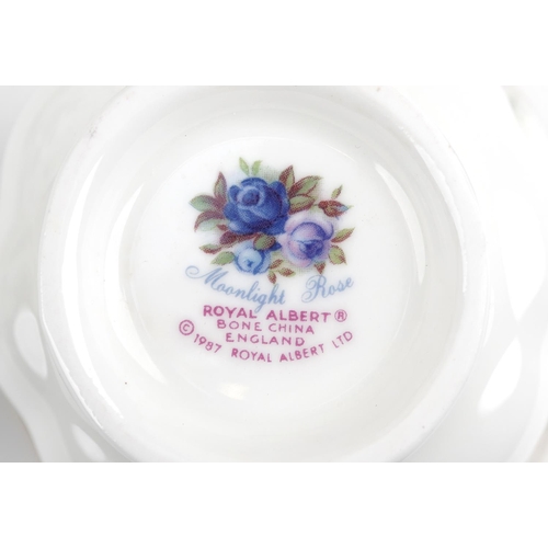 446 - Royal Albert Moonlight Rose six place dinner/tea service, the dinner plates 26.5cm in diameter.