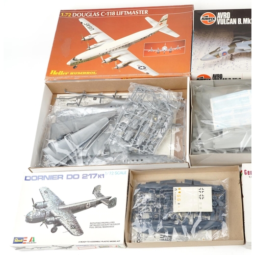 570 - A collection of model aeroplane kits including Revell, Hasegawa and Italaerei.