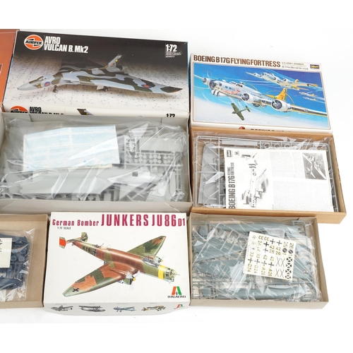 570 - A collection of model aeroplane kits including Revell, Hasegawa and Italaerei.