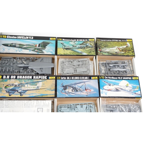 572 - A collection of 1:72 scale Heller model collector's kits including DH 89 Dragon Rapide, Lockheed L-7... 