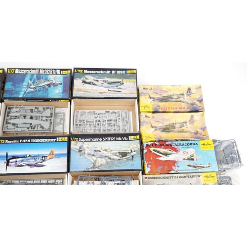 572 - A collection of 1:72 scale Heller model collector's kits including DH 89 Dragon Rapide, Lockheed L-7... 