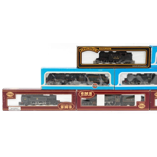 509 - A collection of Airfix locomotives together with a Mainline Railways example, with boxes, including ... 