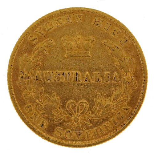 19 - A Queen Victoria 1870 gold Australia sovereign, Sydney Mint.