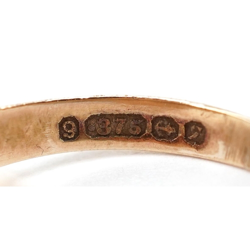 191 - A 9ct gold engraved signet ring, size L, 1.8g.