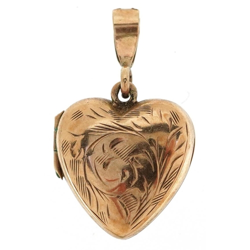 478 - A 9ct gold love heart locket, 22.6mm high, 1.5g.