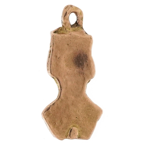 2327 - A 9ct gold charm in the form of a bust of a female, 2cm high, 3.1g.