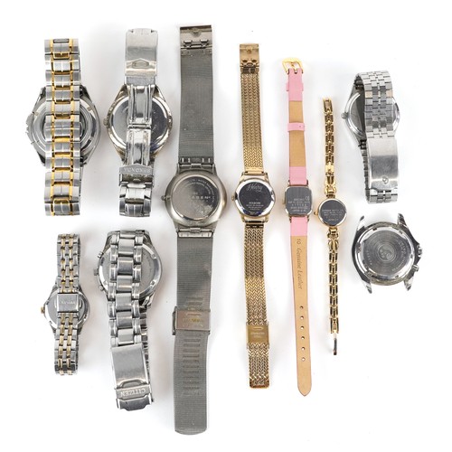 629 - A collection of gentlemen's and ladies wristwatches including Citizen, Skagen, Seiko and Pulsar.