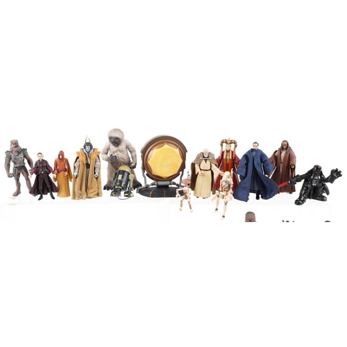 651 - A collection of various Star Wars action figures by Hasbro & Kenner.