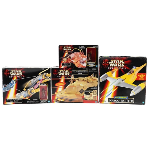 593 - Four Star Wars Episode One collectables comprising an Opee and Qui-Gon Jinn, Trade Federation Tank, ... 