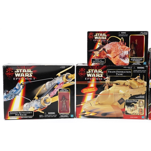 593 - Four Star Wars Episode One collectables comprising an Opee and Qui-Gon Jinn, Trade Federation Tank, ... 