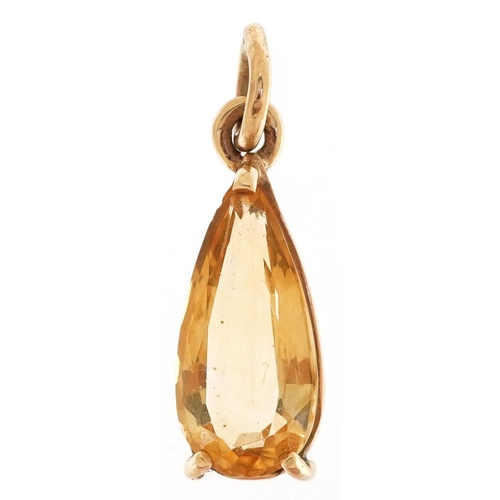 2347 - A citrine teardrop pendant with yellow metal mount, 28mm high, 3.7g.