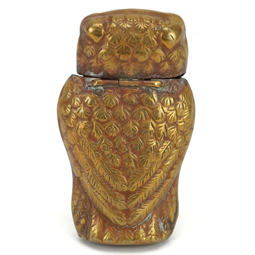 297 - A vintage novelty brass vesta in the form of an owl, 6cm high.