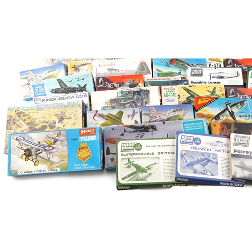 554 - A collection of collector's model kits including Esci, Hales, Corgi, Jo-Han, Impact and The Lindberg... 