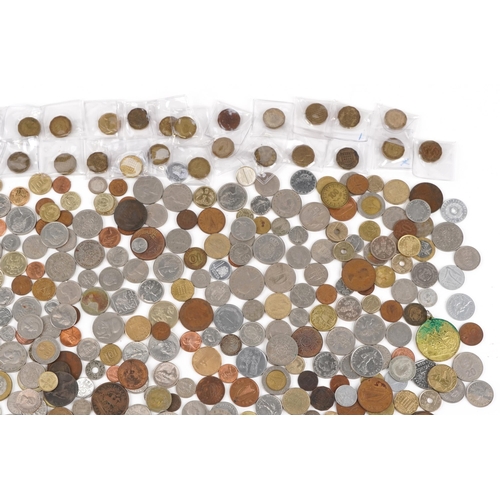 1497 - A quantity of 19th century and later British and world coinage.