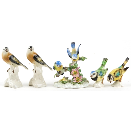 431 - A mixed group of 20th century porcelain figure groups of birds including Royal Adderley and Vaga Int... 