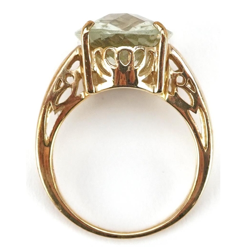 2197 - A 9ct gold aquamarine solitaire ring, size N, 5.3g.