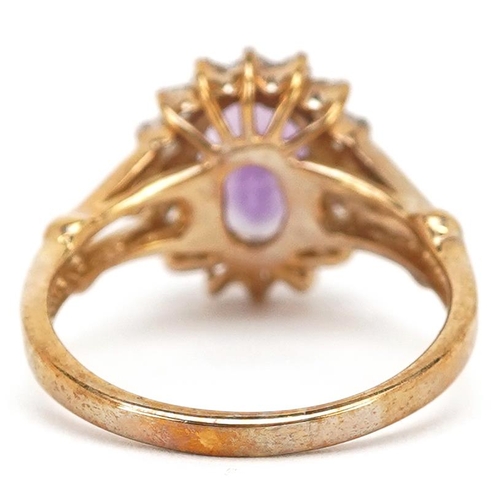 2152 - A 9ct gold amethyst and white topaz cluster ring, size N, 3.5g.